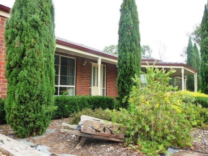 15 Clarke Street, Allansford VIC 3277