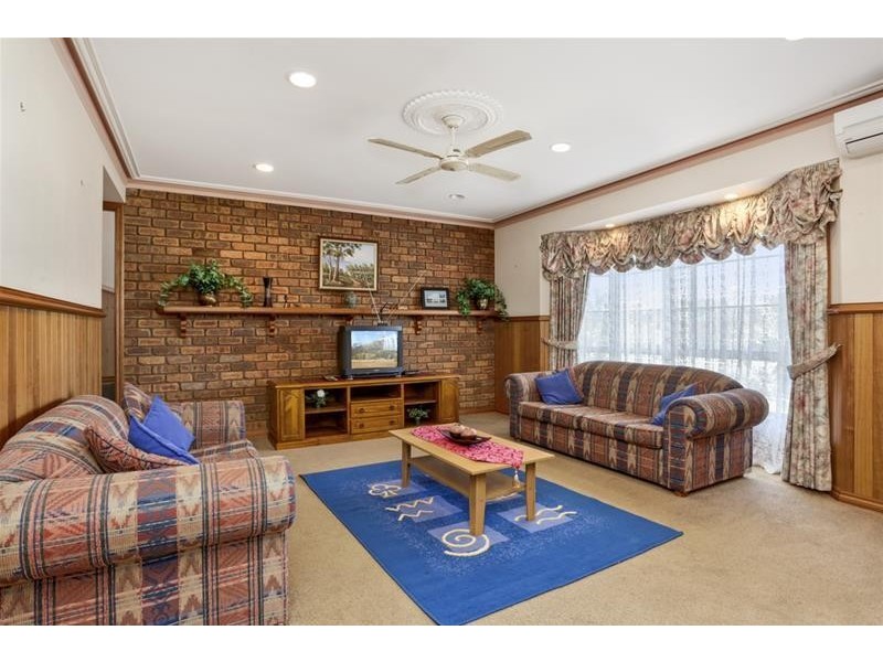 15 Steeple Court, Warrnambool VIC 3280