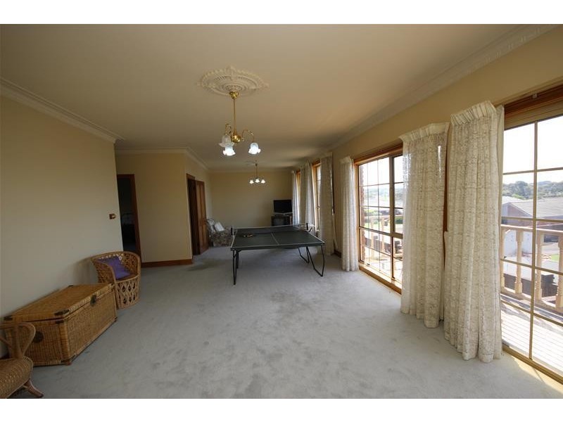 1 Kagoola Avenue, Warrnambool VIC 3280