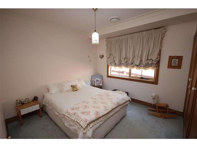 1 Kagoola Avenue, Warrnambool VIC 3280