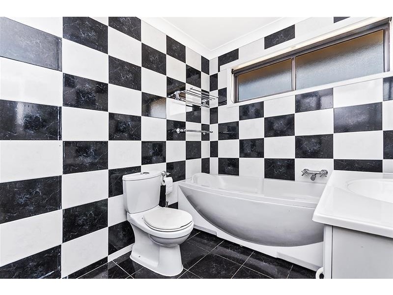 18 Sundale Road, Warrnambool VIC 3280