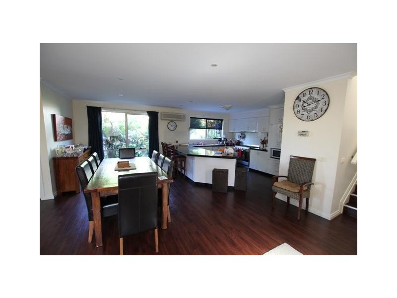 8 Dobson Way, Warrnambool VIC 3280