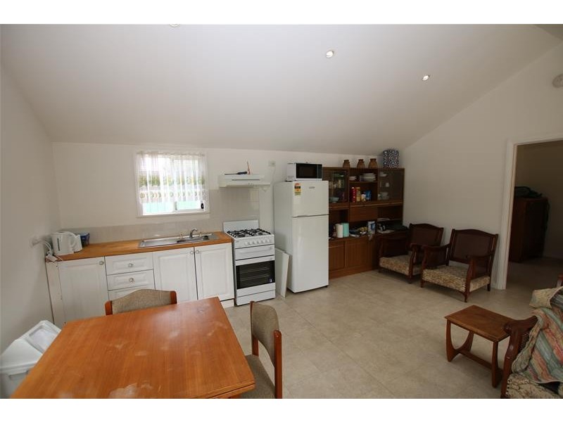 14 Ritchie Street, Caramut VIC 3274