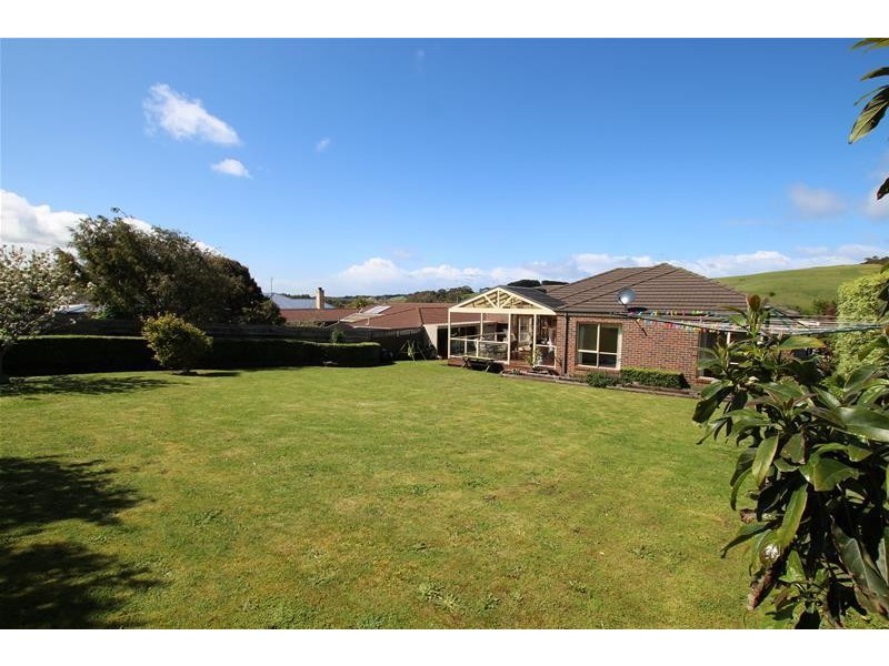 15 Greenvale Court, Warrnambool VIC 3280