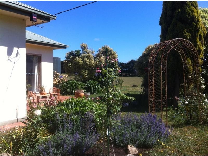 217 Koroit – Port Fairy Road, Crossley VIC 3283