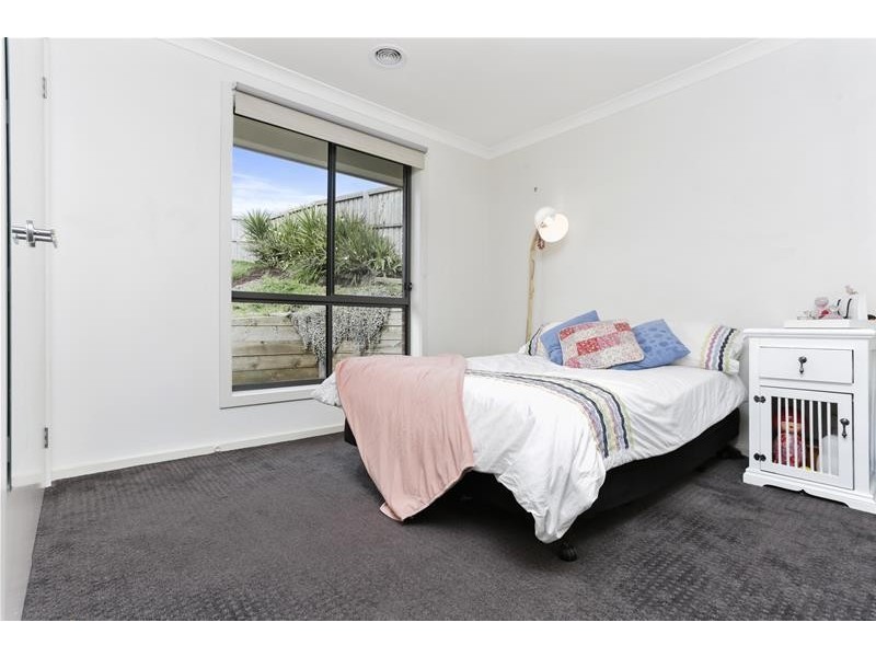 32 Dennington Rise, Warrnambool VIC 3280