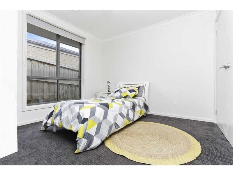 32 Dennington Rise, Warrnambool VIC 3280