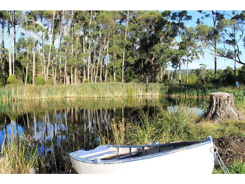 5c Glovers Road, Deep Bay TAS 7112