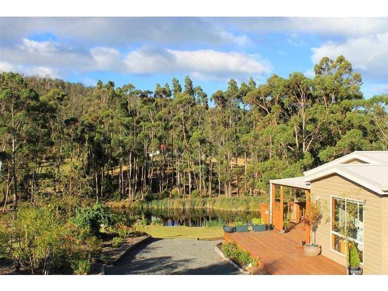 5c Glovers Road, Deep Bay TAS 7112