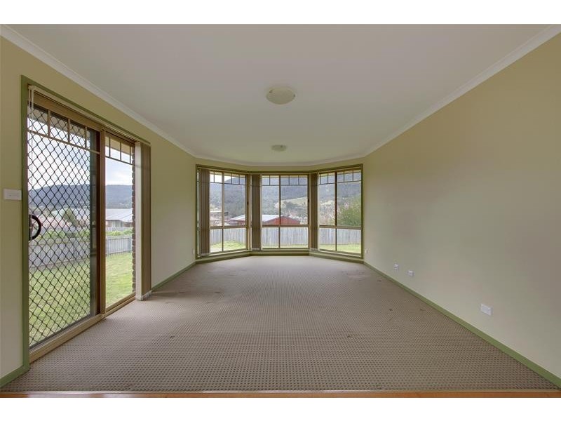 4 Old Apple Court, Huonville TAS 7109