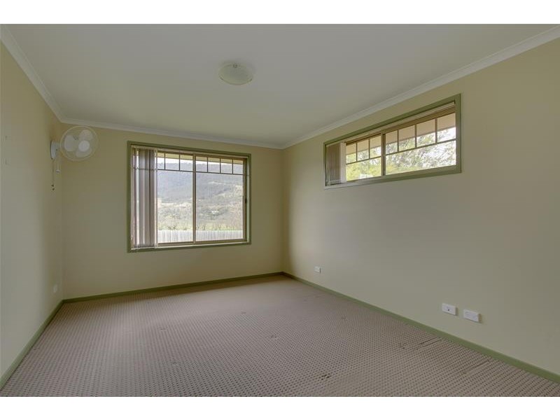 4 Old Apple Court, Huonville TAS 7109