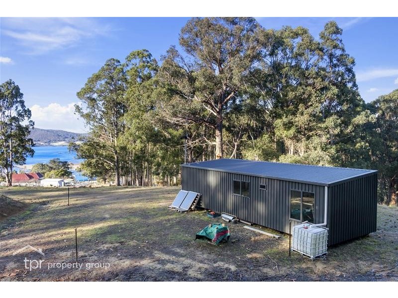 39 Crooke Street, Port Huon TAS 7116