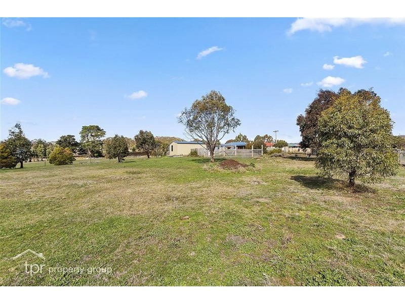 9 Cruttenden Street, Buckland TAS 7190