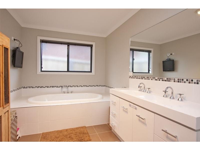 7 Beauty View Road, Huonville TAS 7109