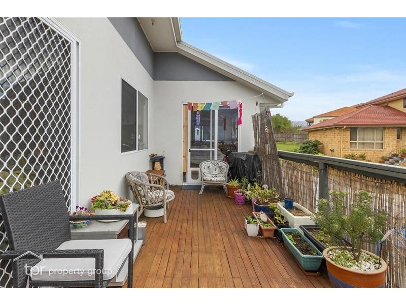 47 Tahune Crescent, Blackmans Bay TAS 7052