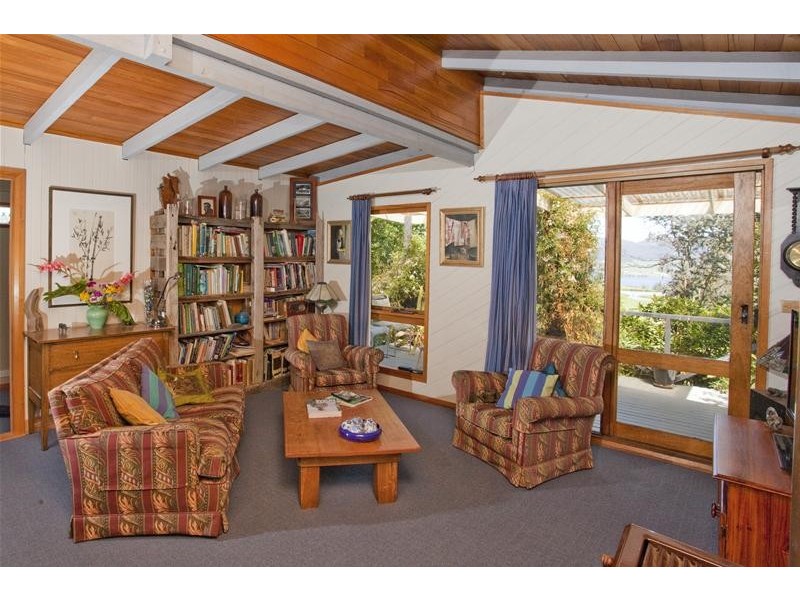 156 Graces Road, Glaziers Bay TAS 7109