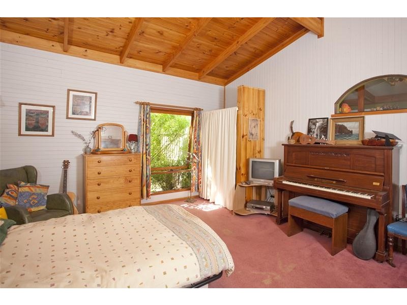 156 Graces Road, Glaziers Bay TAS 7109