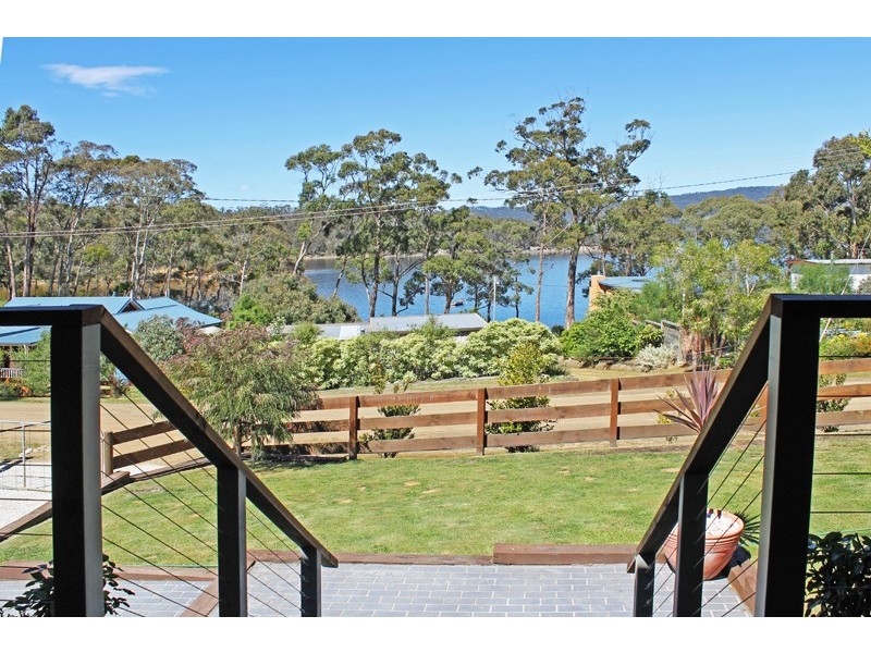 4 Sandrock Loop, Abels Bay TAS 7112