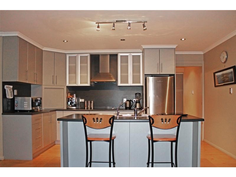 4 Sandrock Loop, Abels Bay TAS 7112