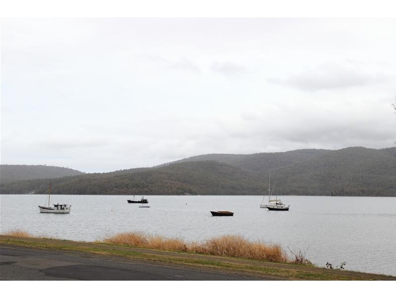5 Bay View Road, Dover TAS 7117