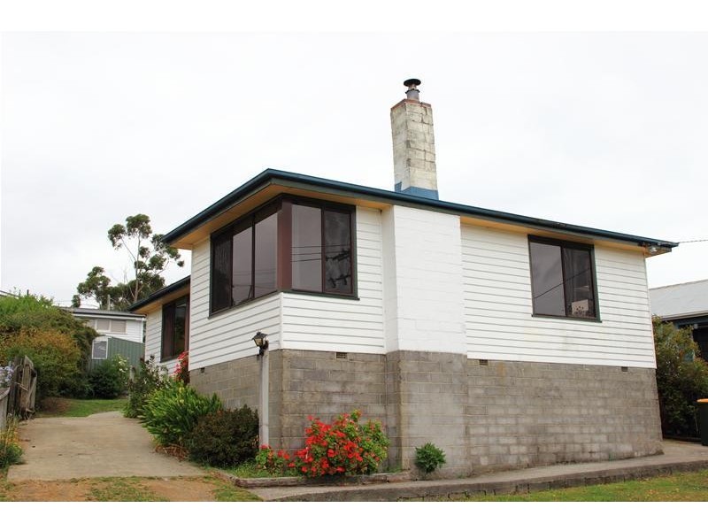 5 Bay View Road, Dover TAS 7117