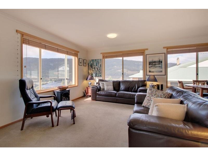 27 Frankcomb Street, Huonville TAS 7109