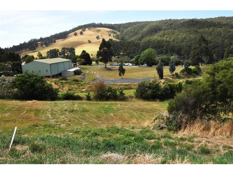 6 Girardin Way, Dover TAS 7117