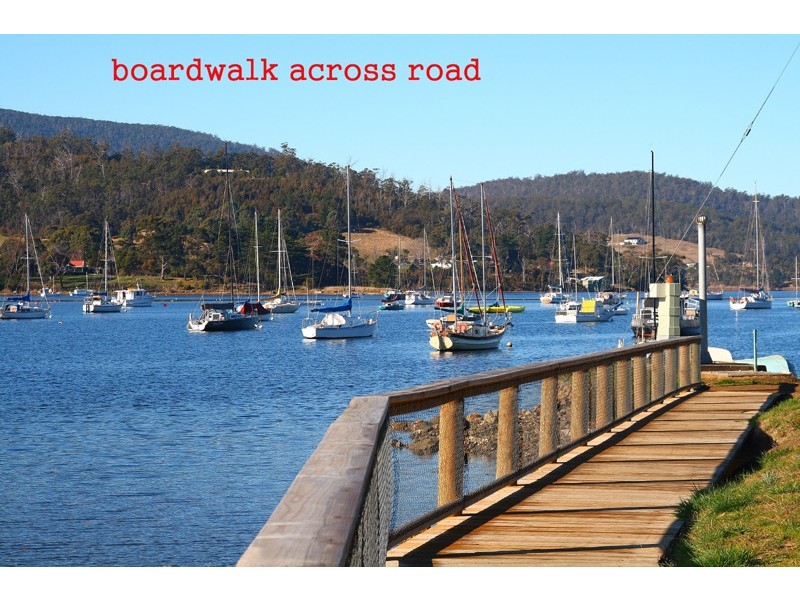 . Brookdale Close, Cygnet TAS 7112