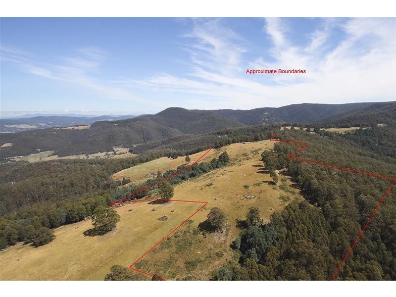 296 Cloverside Road, Lucaston TAS 7109