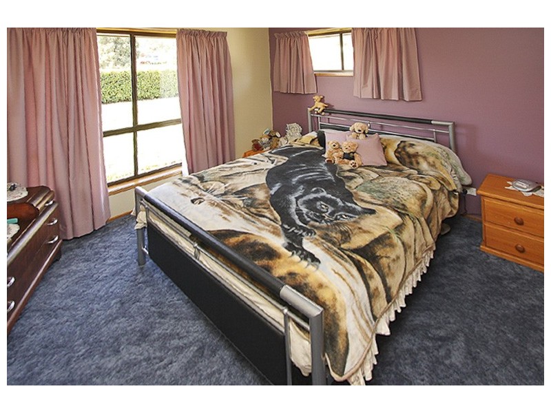 10 Flood Road, Huonville TAS 7109