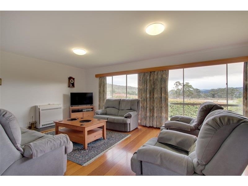 1075 Woodbridge Hill Road, Gardners Bay TAS 7112