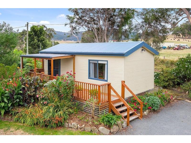 1 Crooked Tree Point, Nicholls Rivulet TAS 7112