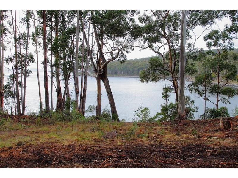 2 Lady Bay Road, Southport TAS 7109