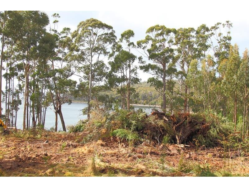 2 Lady Bay Road, Southport TAS 7109