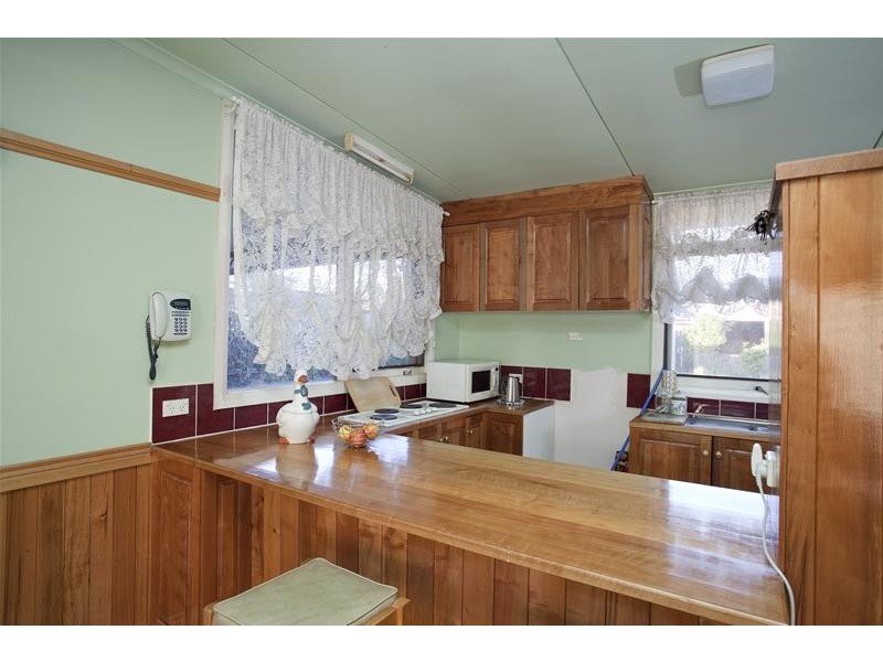 2 Oak Street, Huonville TAS 7109