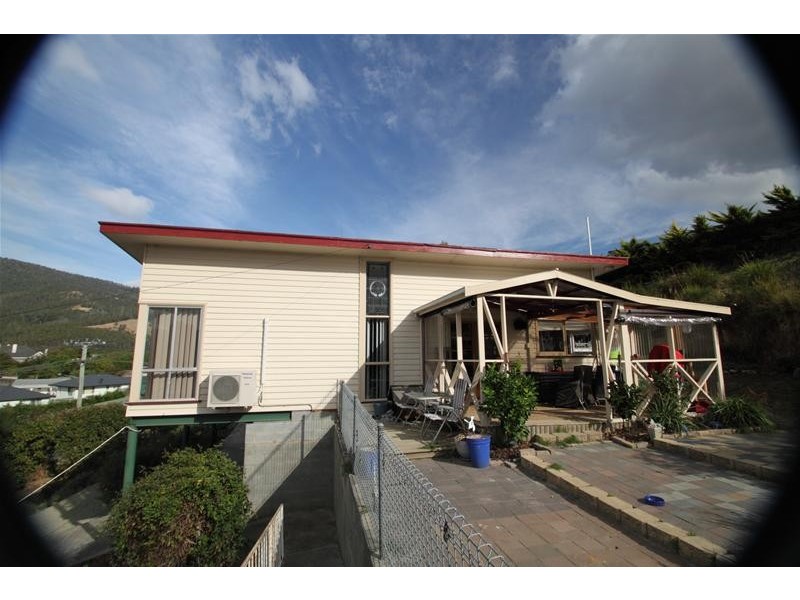 2702 Huon Highway, Huonville TAS 7109