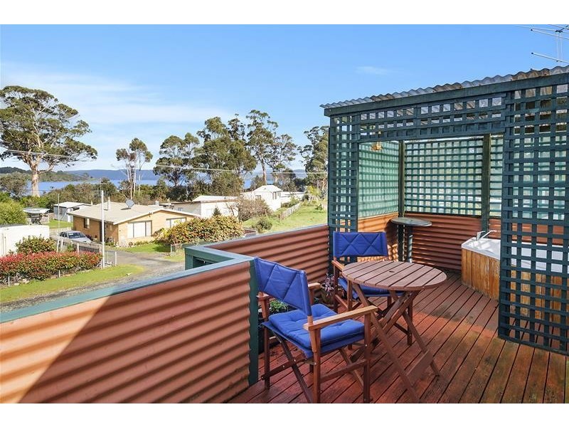 32 Lovering Avenue, Verona Sands TAS 7112