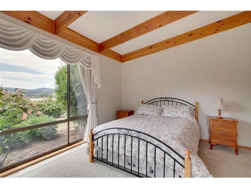 114 Lymington Road, Cygnet TAS 7112