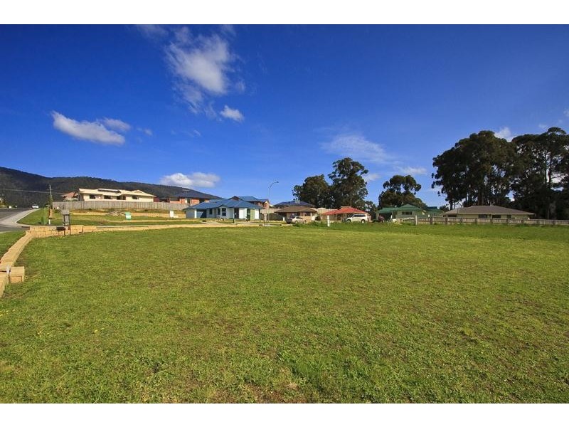 2 Plum Tree Close, Huonville TAS 7109