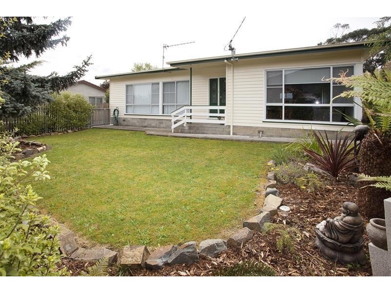 71 Sale Street, Huonville TAS 7109