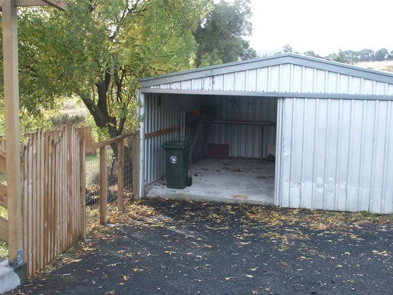 33 Knights Road, Huonville TAS 7109