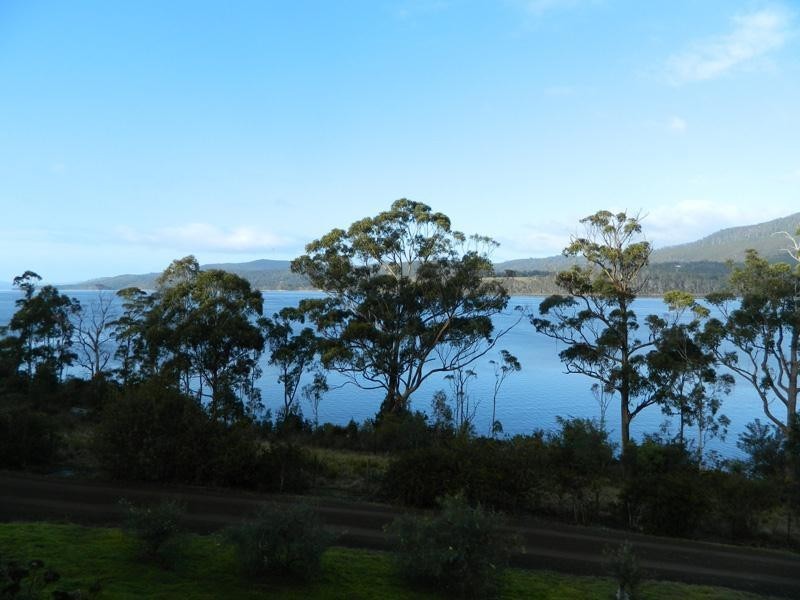 754 Cygnet Coast Road, Petcheys Bay TAS 7109