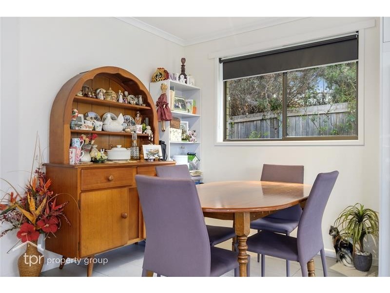 34 Tingira Road, Blackmans Bay TAS 7052