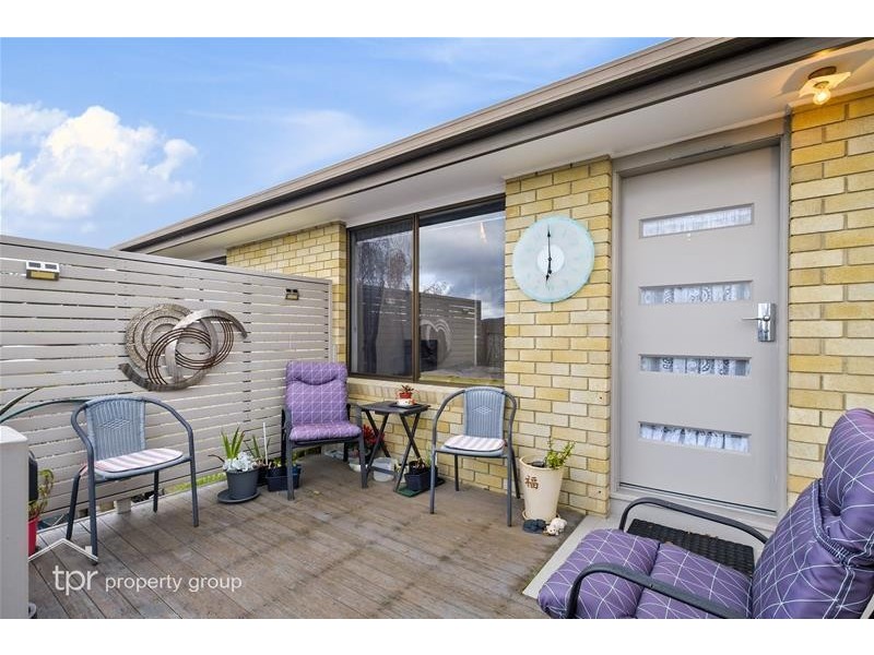 34 Tingira Road, Blackmans Bay TAS 7052