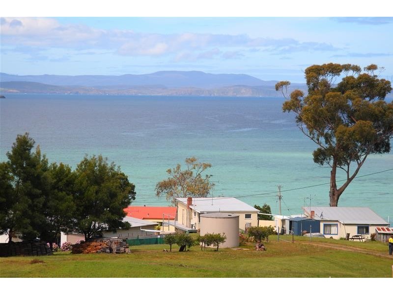 1 224 Kingfish Beach Road, Southport TAS 7109