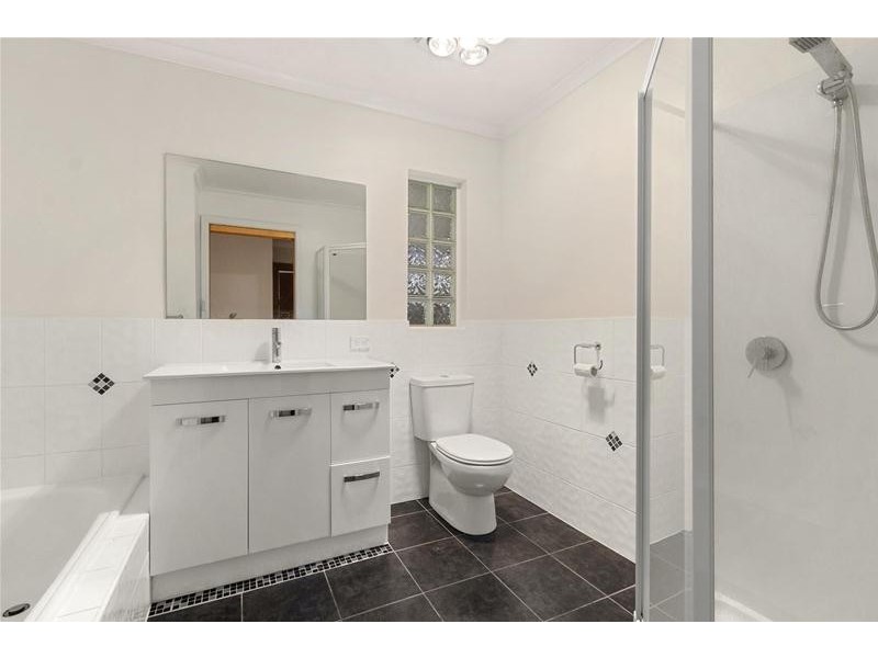 345 Brooker Highway, Lutana TAS 7009