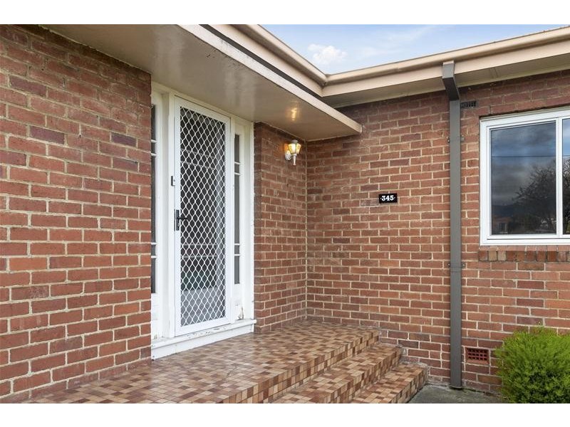 345 Brooker Highway, Lutana TAS 7009