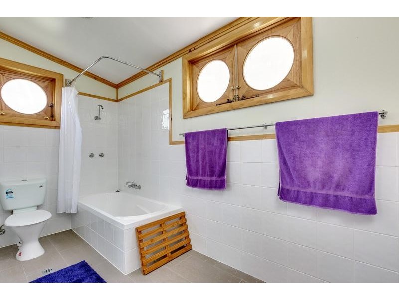 5 New Road, Franklin TAS 7113