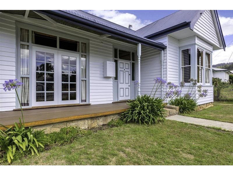 5 New Road, Franklin TAS 7113