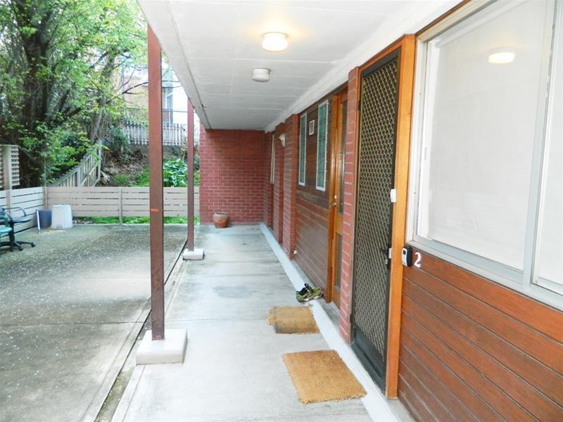 2/11 Byron Street, Sandy Bay TAS 7005